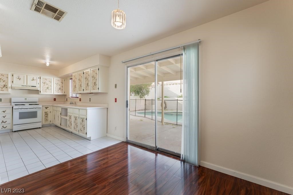 913 Wilson Cliffs Road