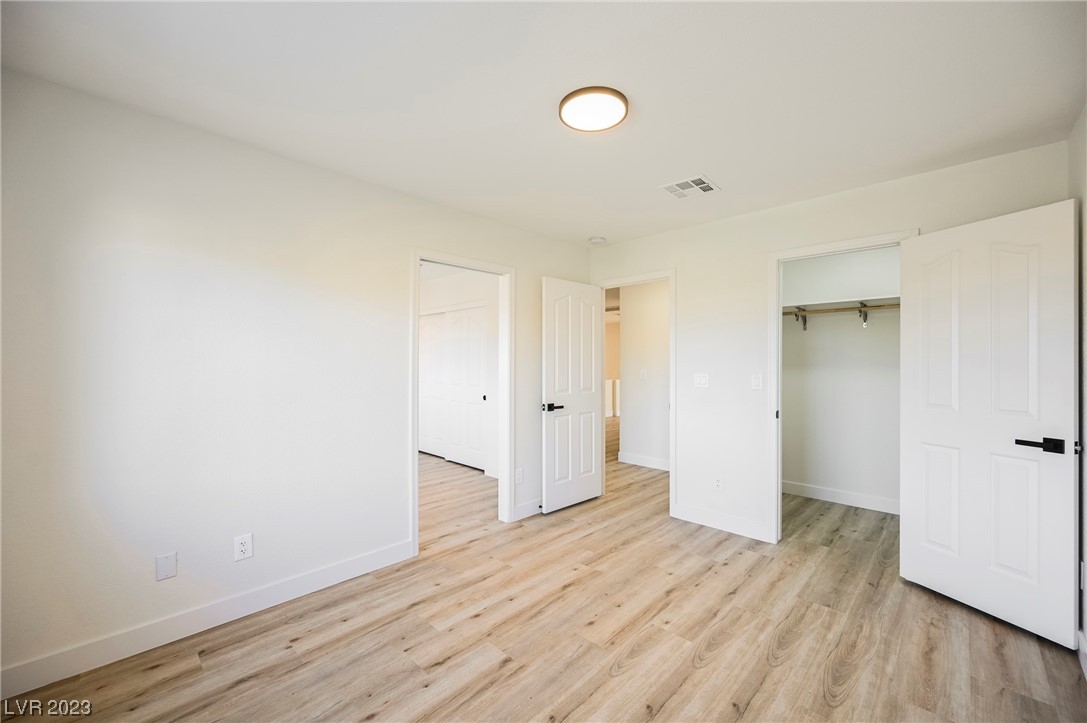 8221 Sedona Sunrise Drive