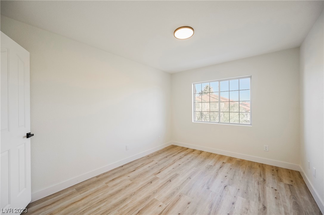 8221 Sedona Sunrise Drive
