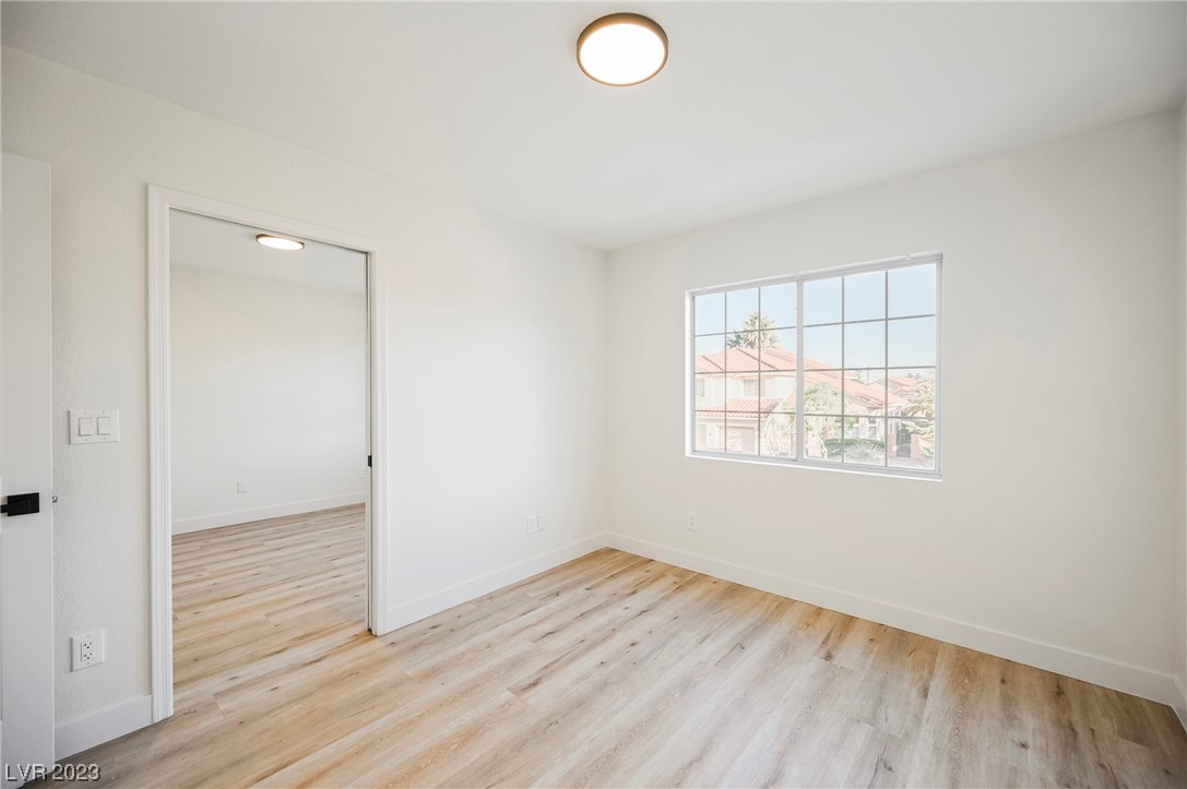 8221 Sedona Sunrise Drive
