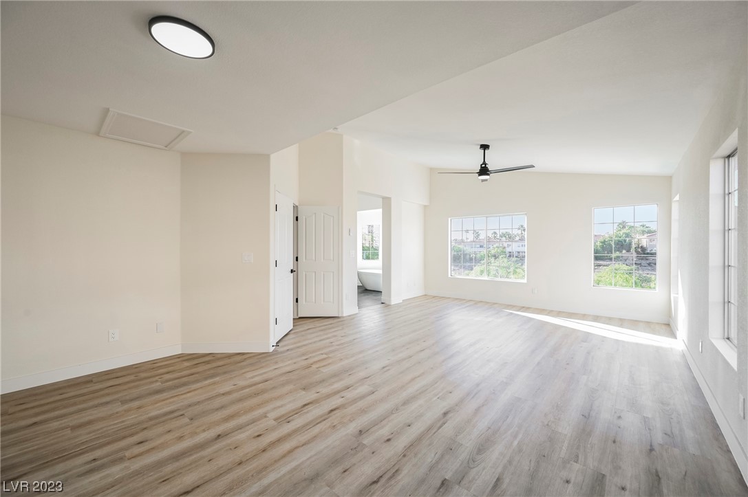 8221 Sedona Sunrise Drive