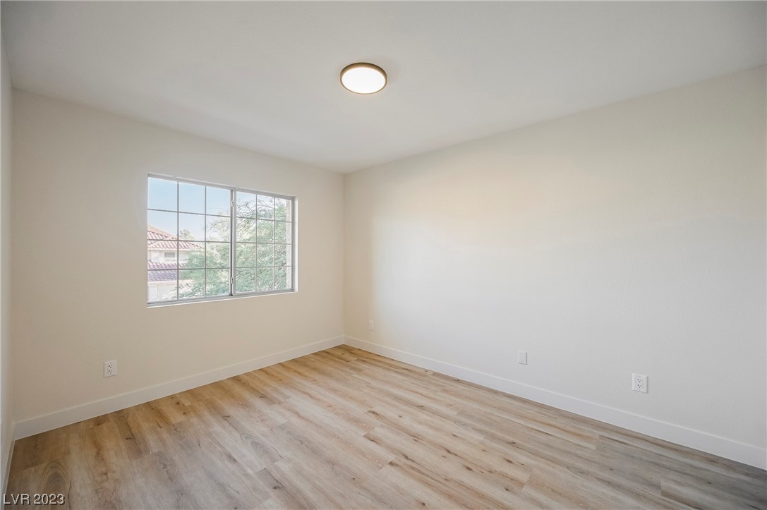 8221 Sedona Sunrise Drive