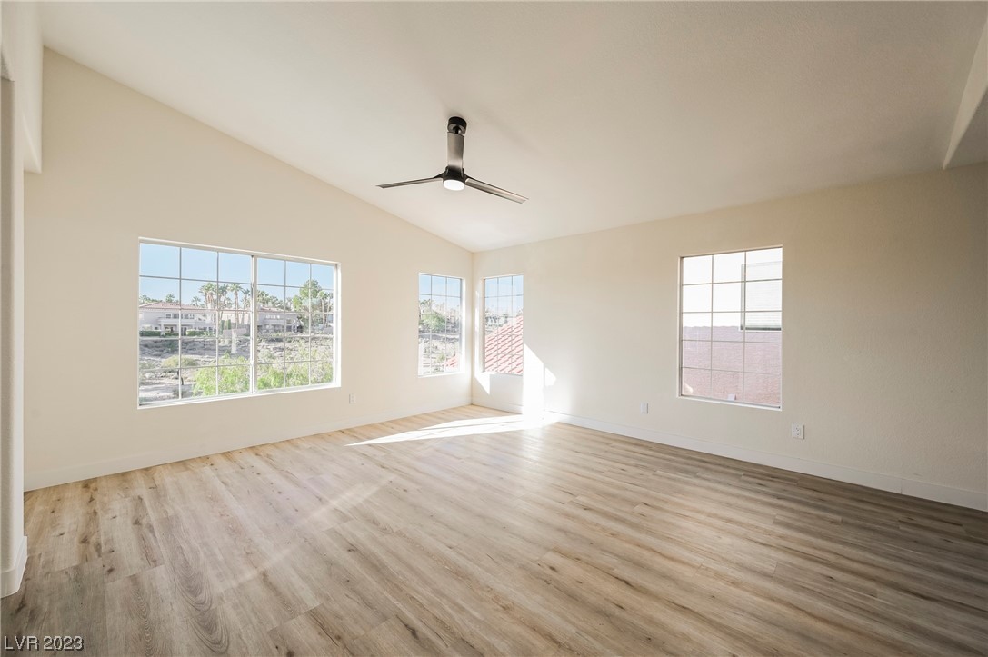 8221 Sedona Sunrise Drive