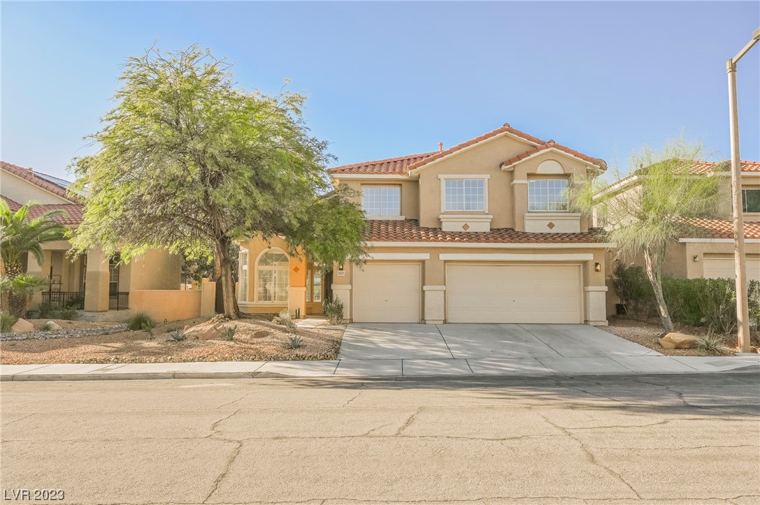 8221 Sedona Sunrise Drive