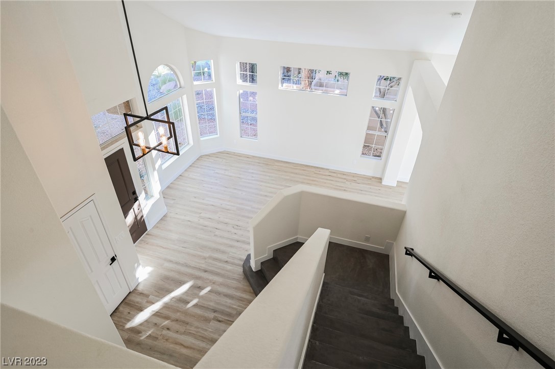 8221 Sedona Sunrise Drive