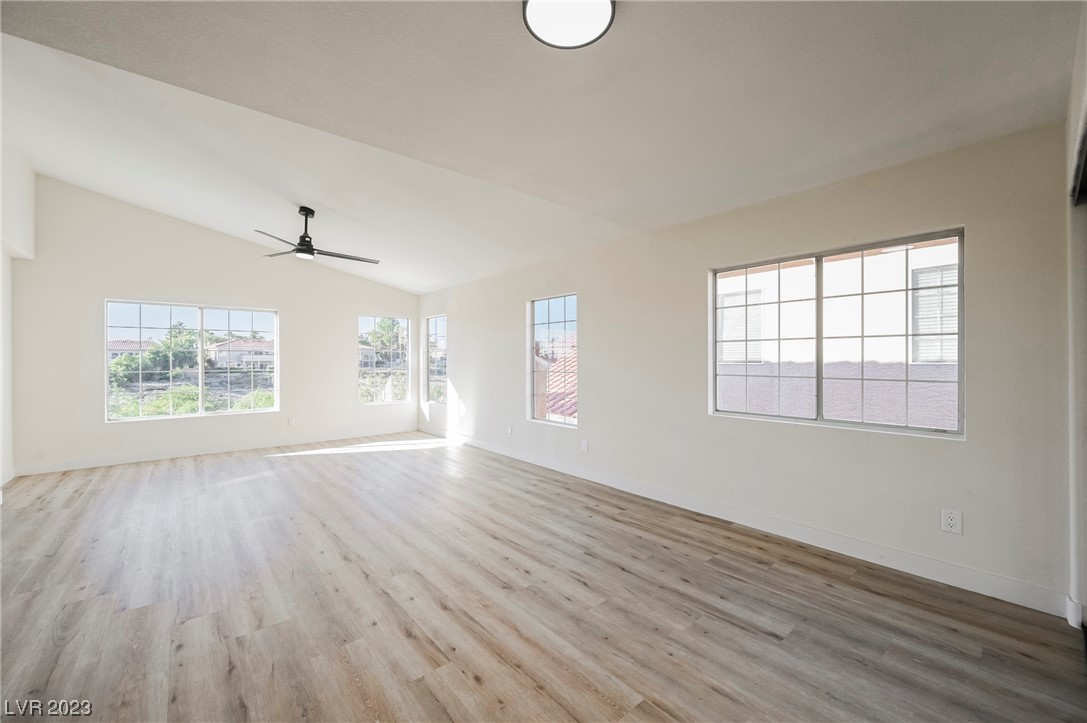 8221 Sedona Sunrise Drive