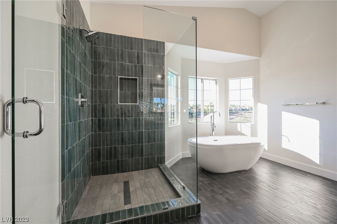 8221 Sedona Sunrise Drive