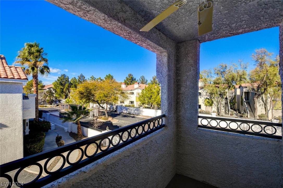 5201 South Torrey Pines Drive 1284