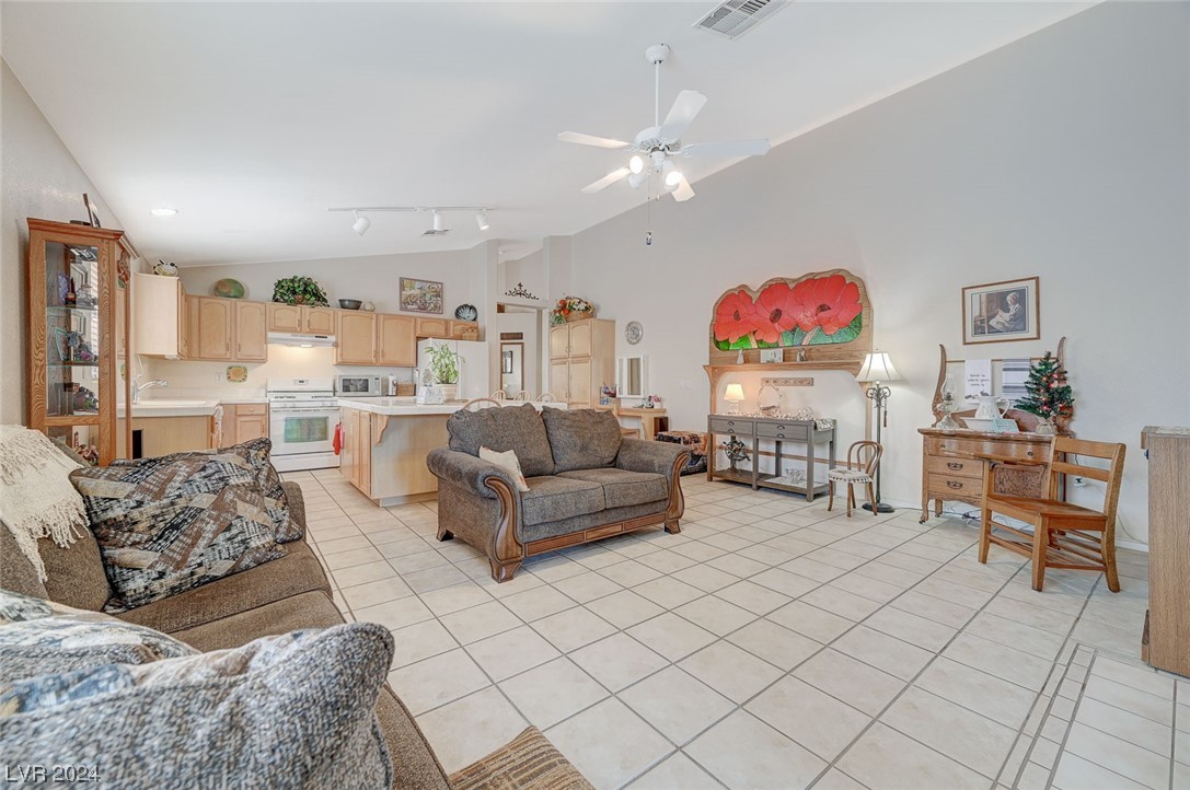 673 Pansy Place