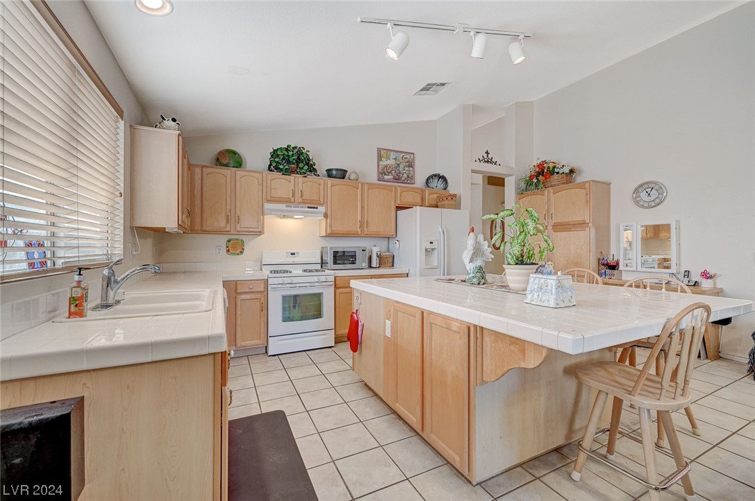 673 Pansy Place