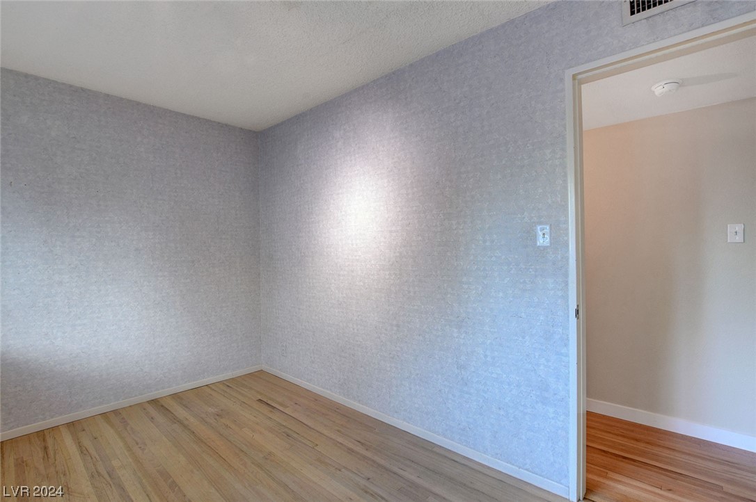 1225 Darmak Drive