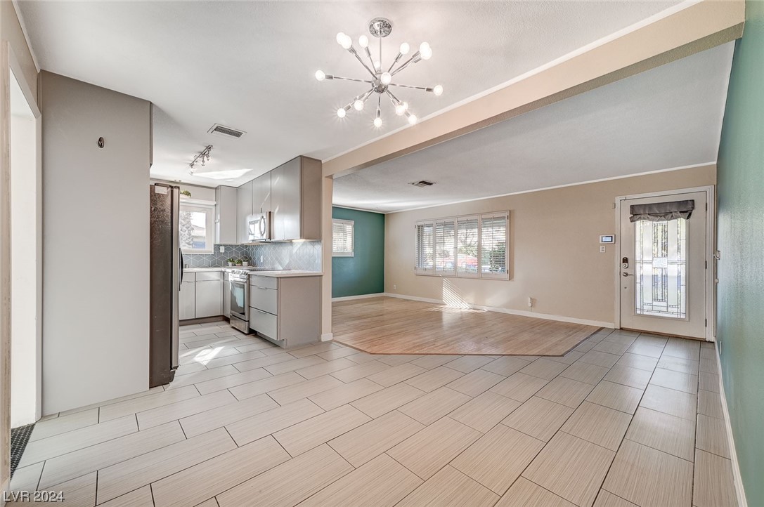 1225 Darmak Drive