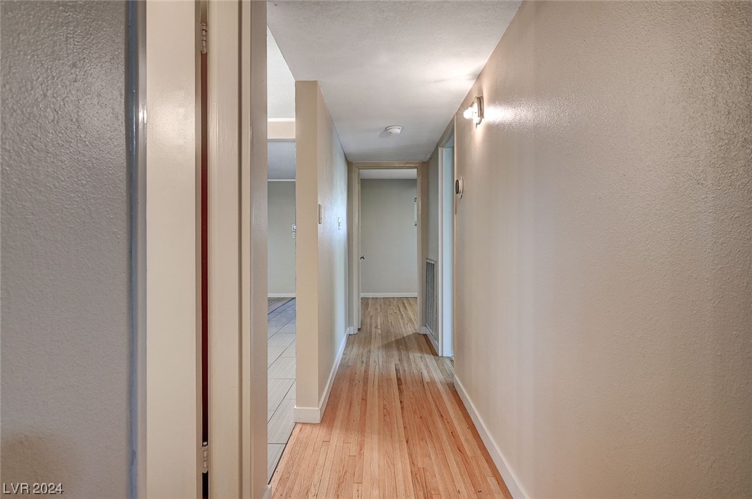 1225 Darmak Drive