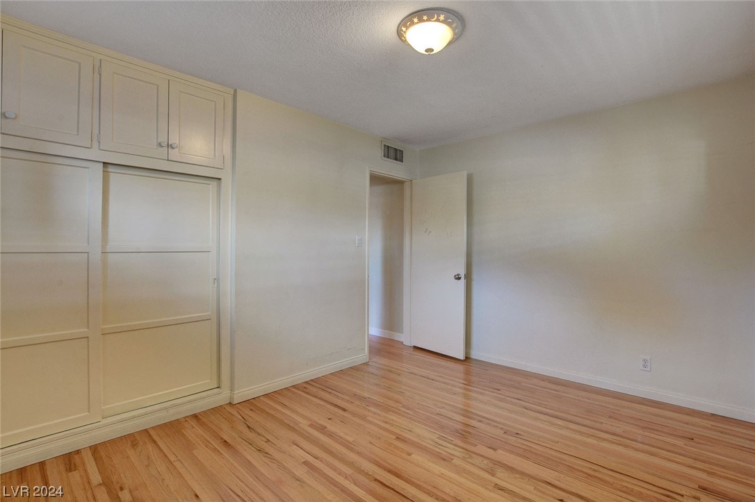 1225 Darmak Drive