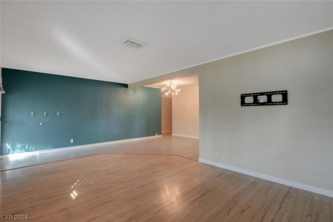 1225 Darmak Drive