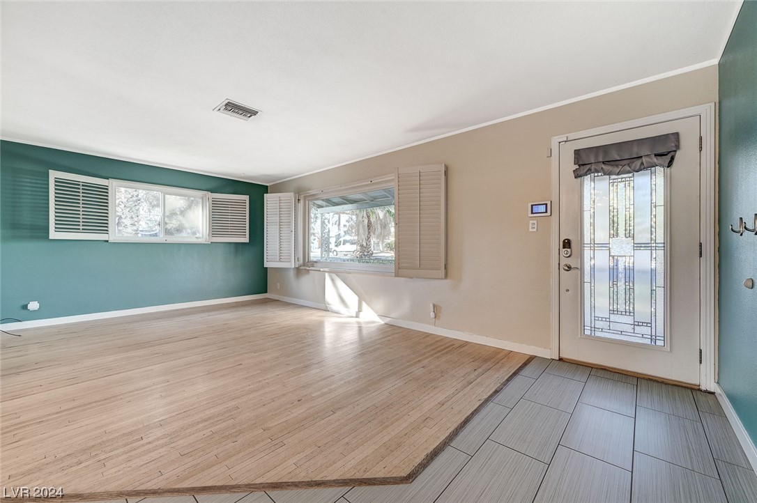 1225 Darmak Drive