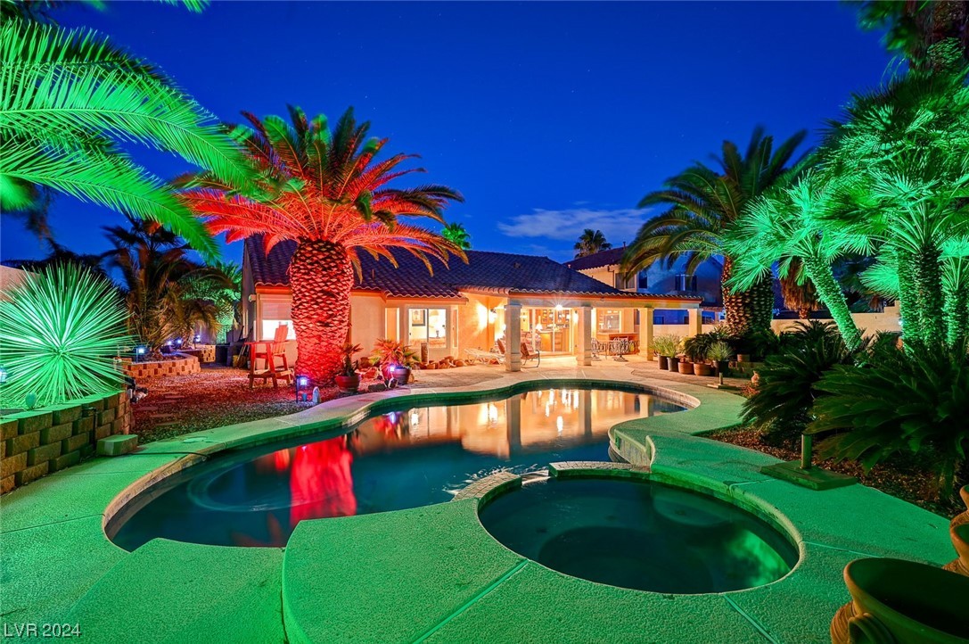 7655 Cypress Tree Street