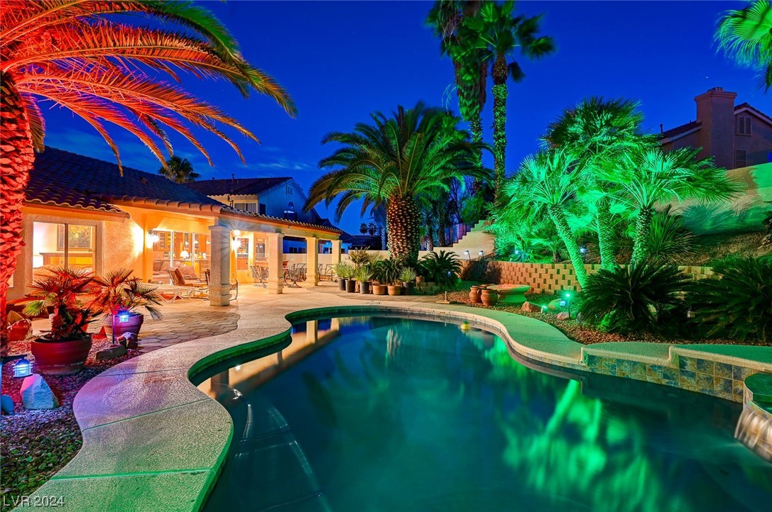 7655 Cypress Tree Street