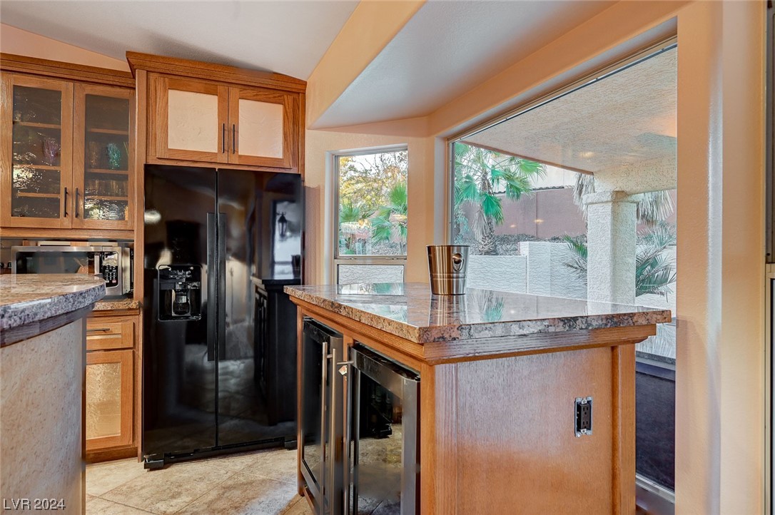 7655 Cypress Tree Street