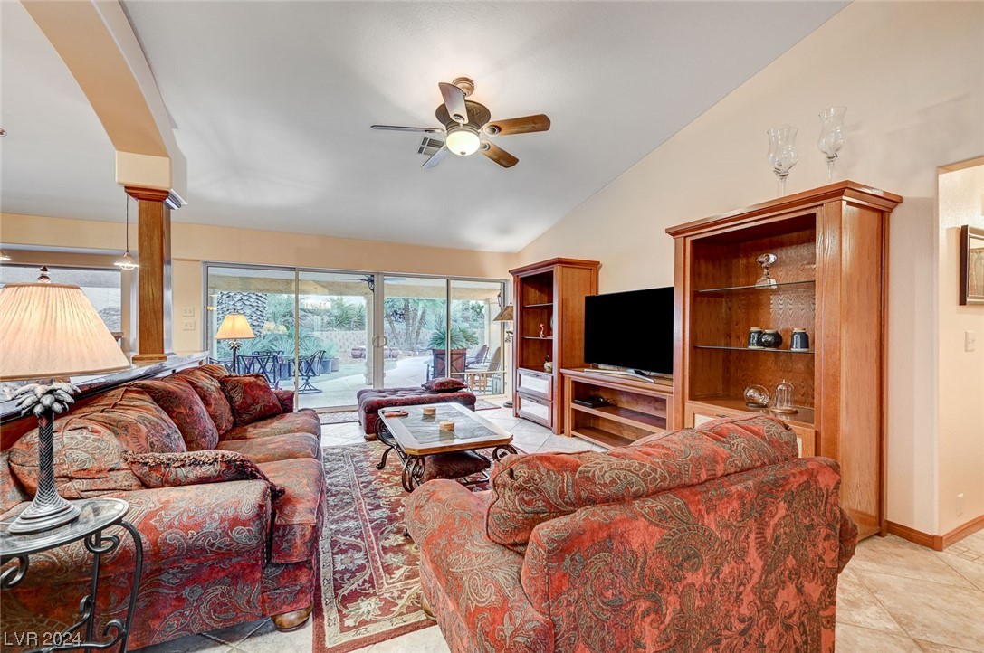7655 Cypress Tree Street