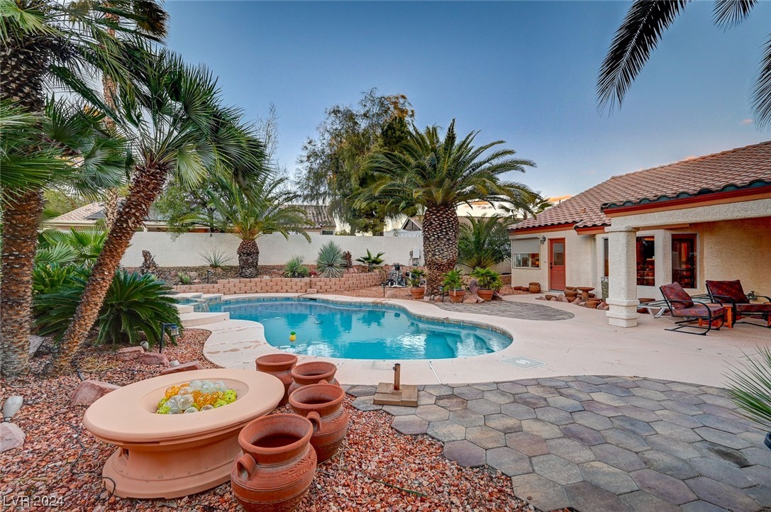 7655 Cypress Tree Street