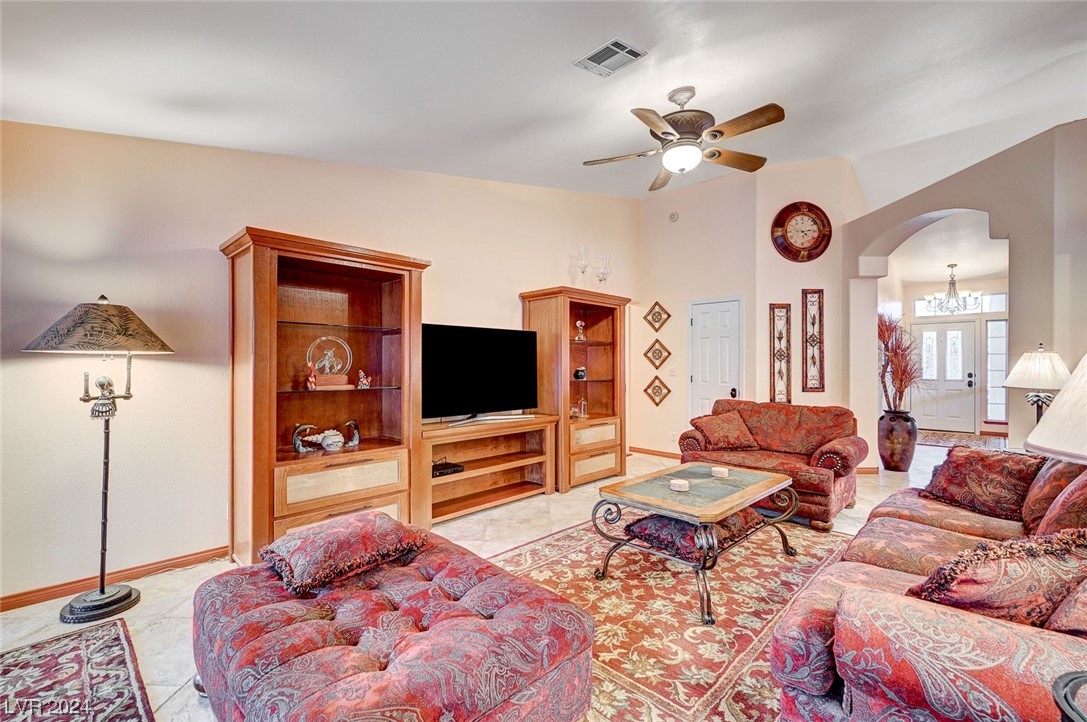 7655 Cypress Tree Street