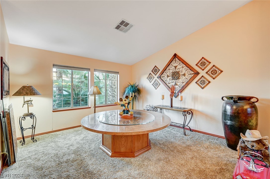 7655 Cypress Tree Street