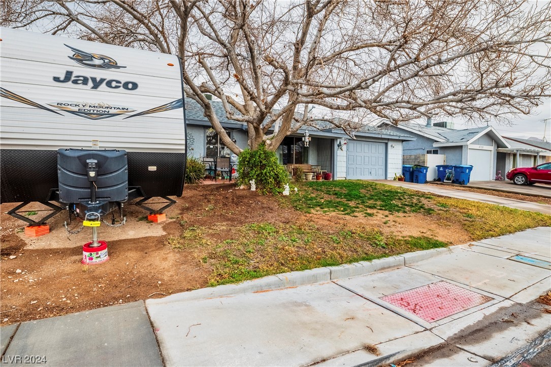 4716 Ballantine Drive