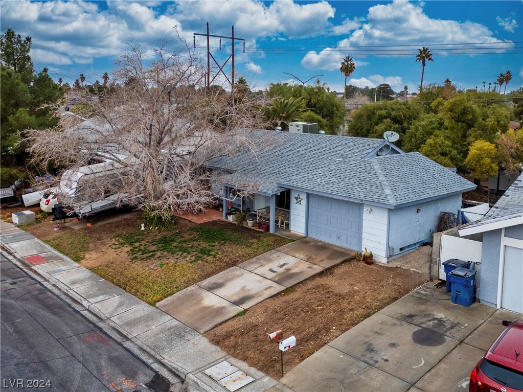 4716 Ballantine Drive