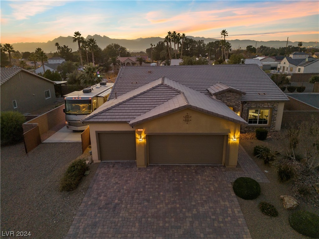 5983 Collin Crossing Street