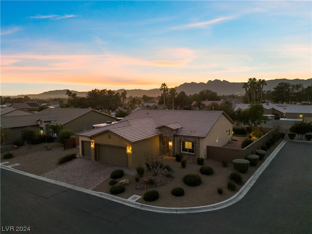 5983 Collin Crossing Street