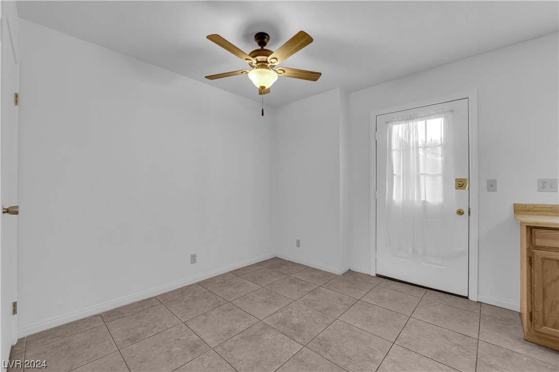 7048 Burcot Avenue L57