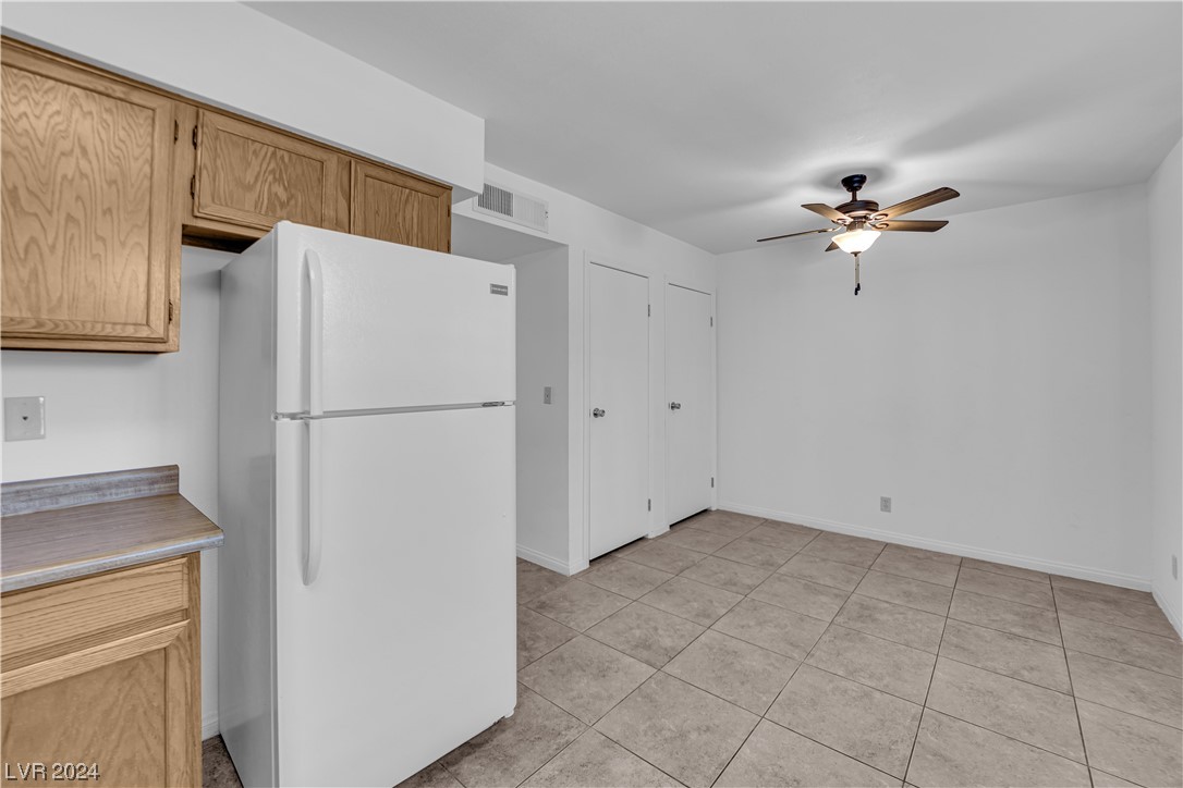 7048 Burcot Avenue L57