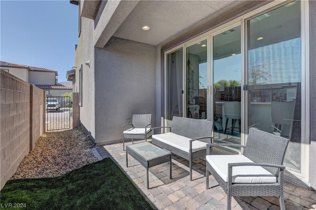 460 Pear Lake Street