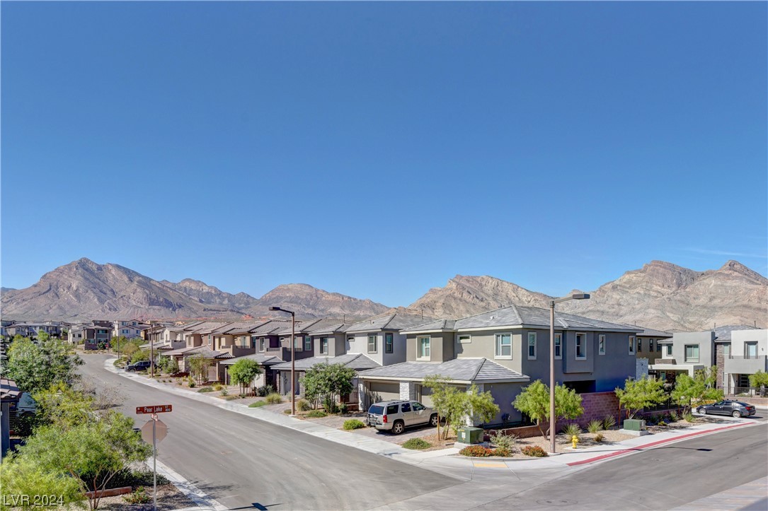 460 Pear Lake Street