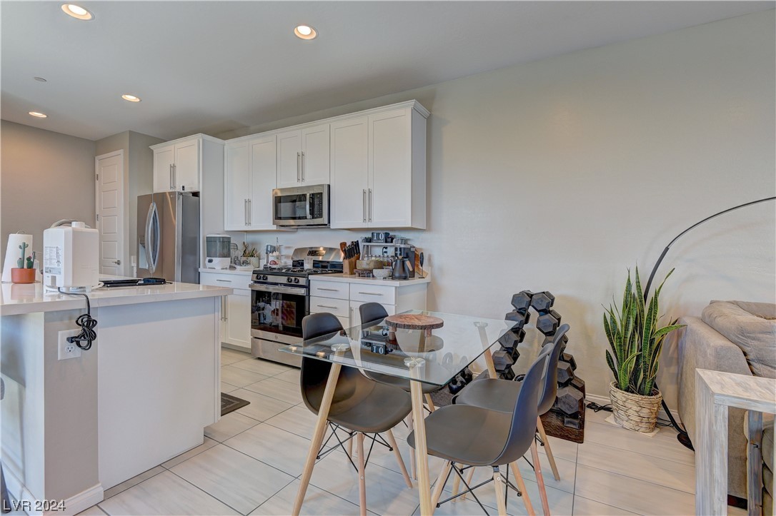 460 Pear Lake Street