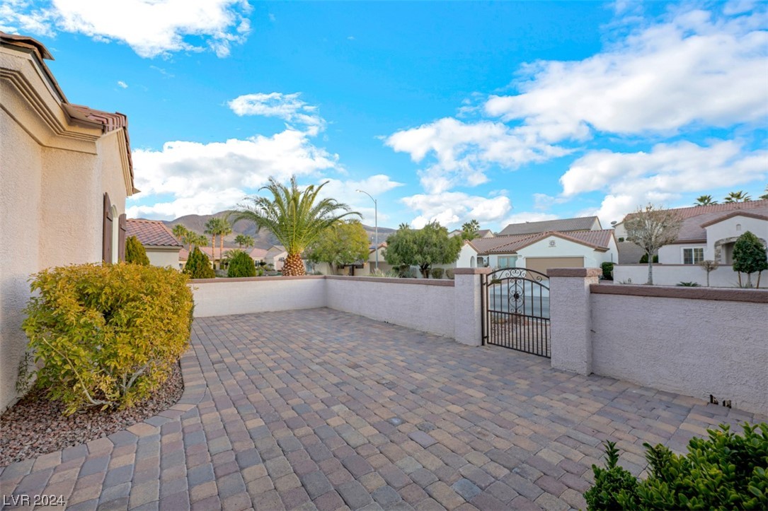 2224 Suffron Hills Court