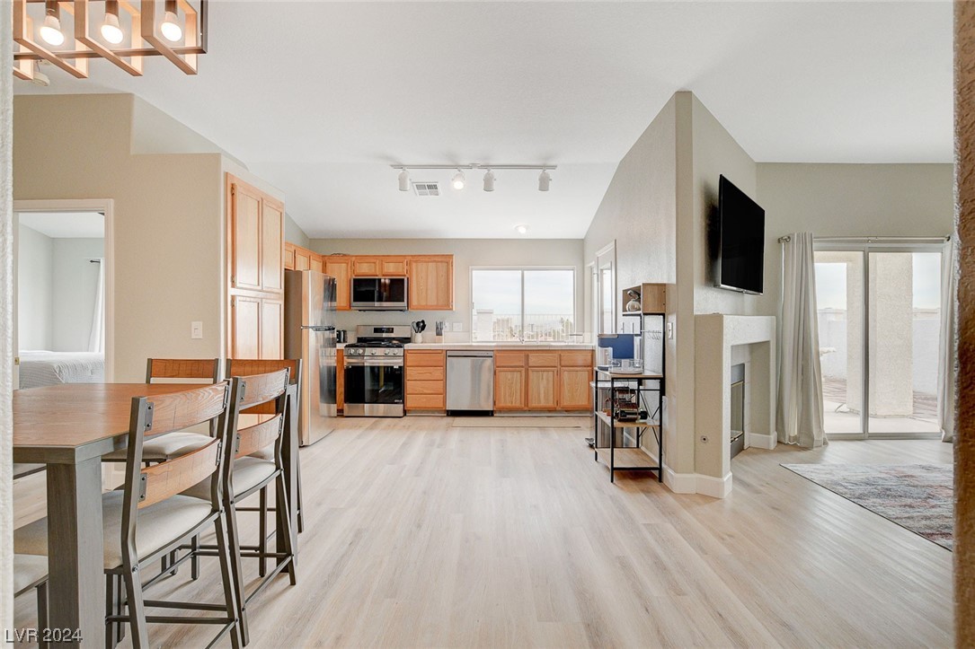 366 Promontory Drive