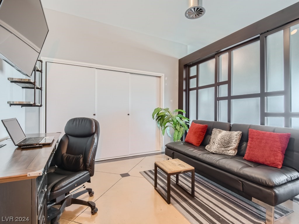 200 Hoover Avenue 1111