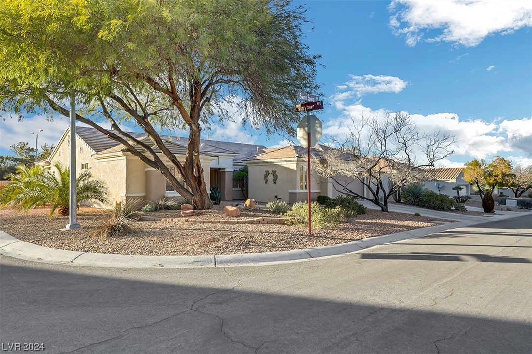 1481 Bonner Springs Drive