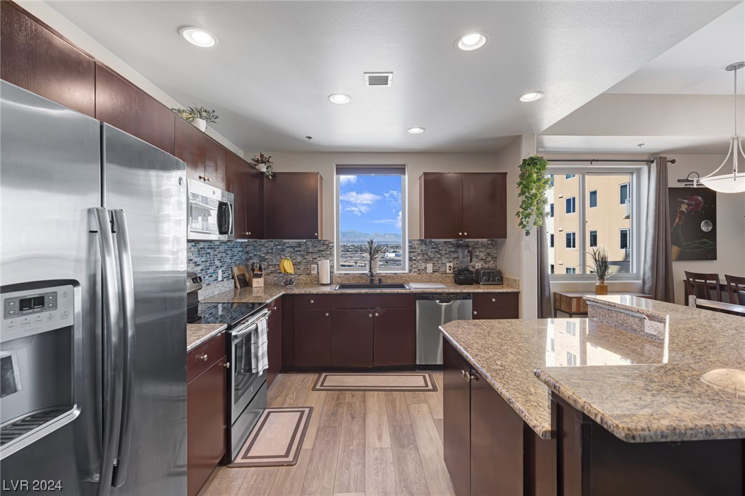 8255 Las Vegas Boulevard 1512