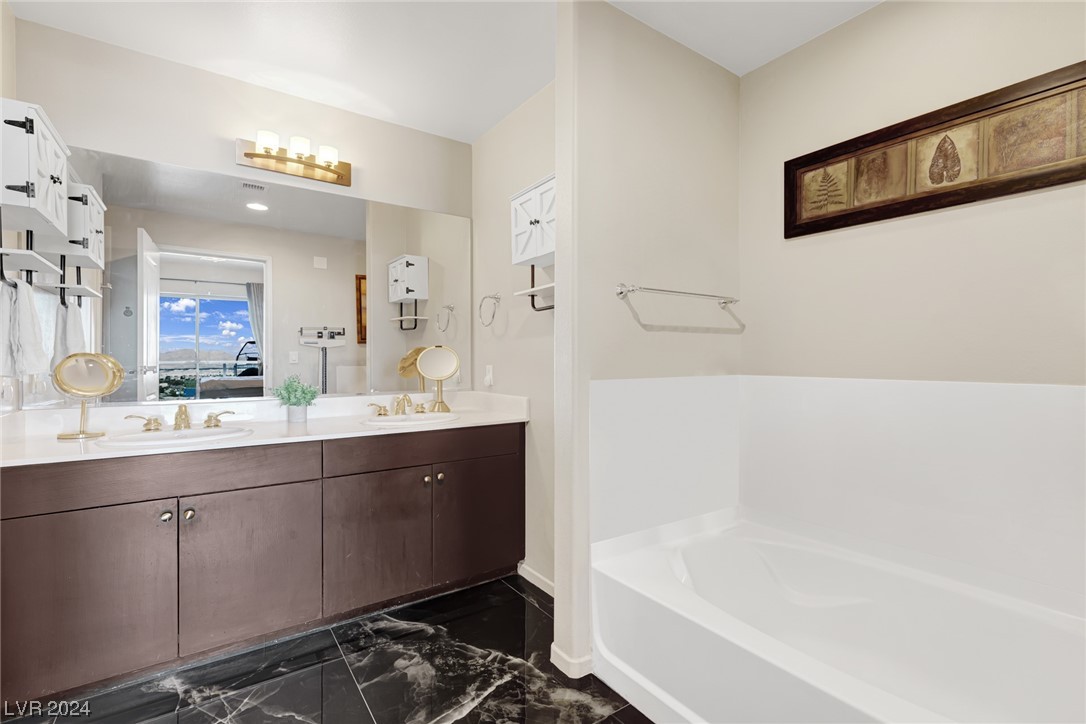 8255 Las Vegas Boulevard 1512