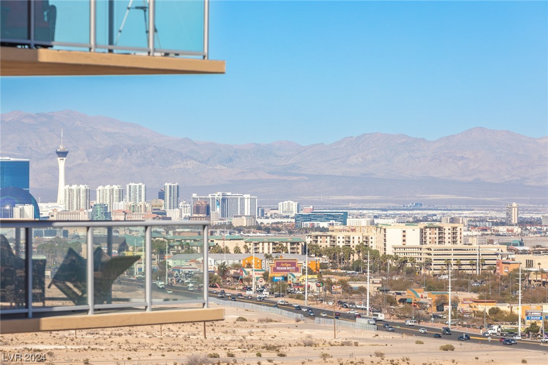 8255 Las Vegas Boulevard 1512