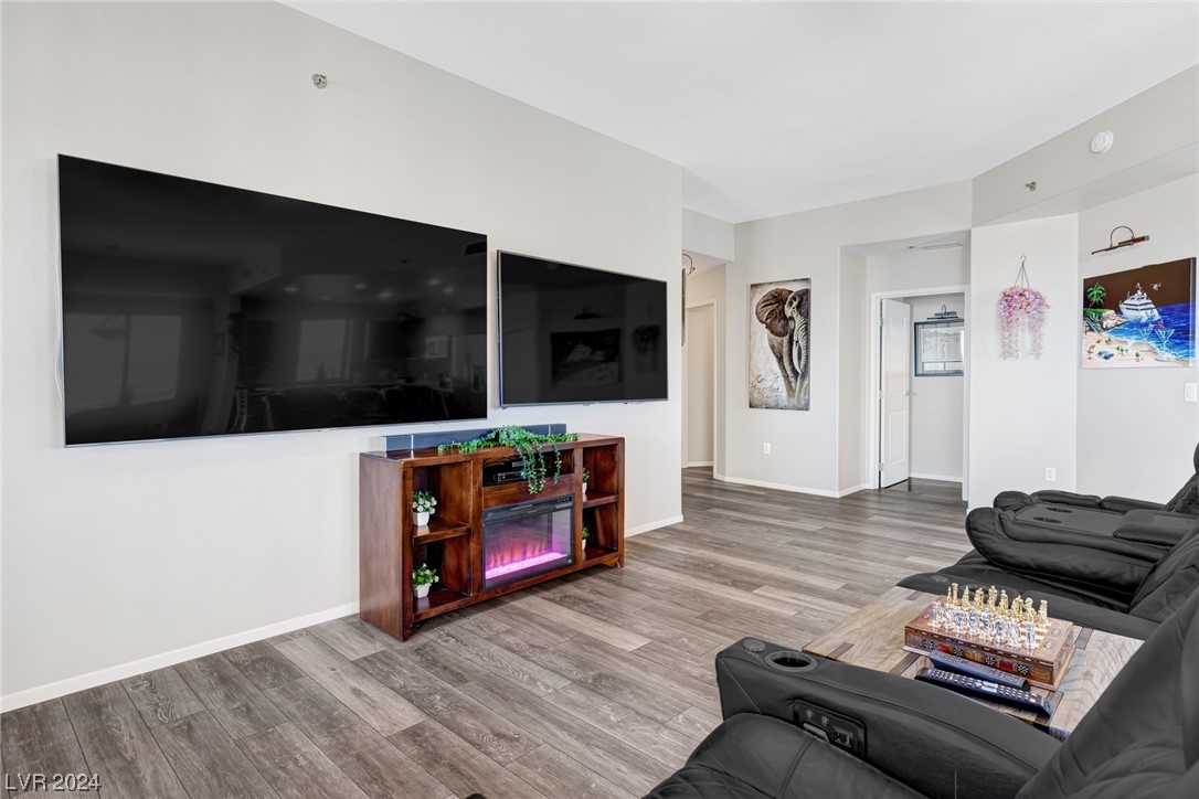 8255 Las Vegas Boulevard 1512