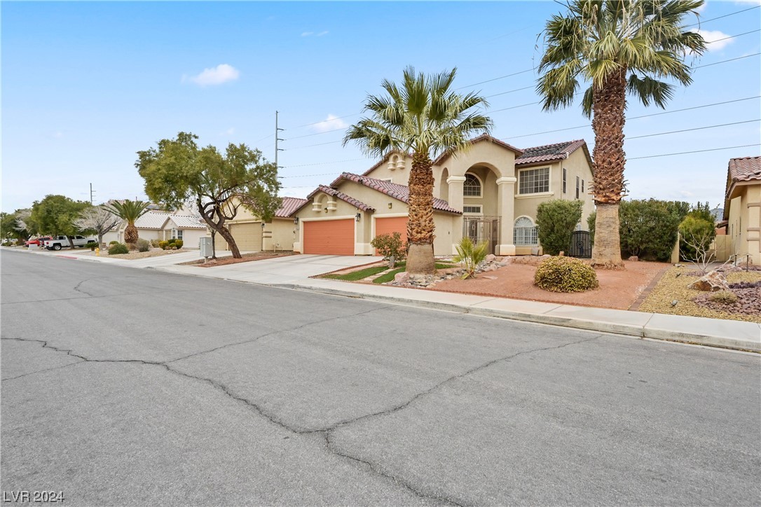 6200 Peggotty Avenue