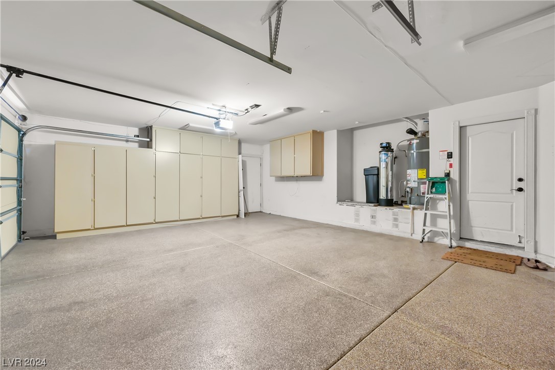 6200 Peggotty Avenue