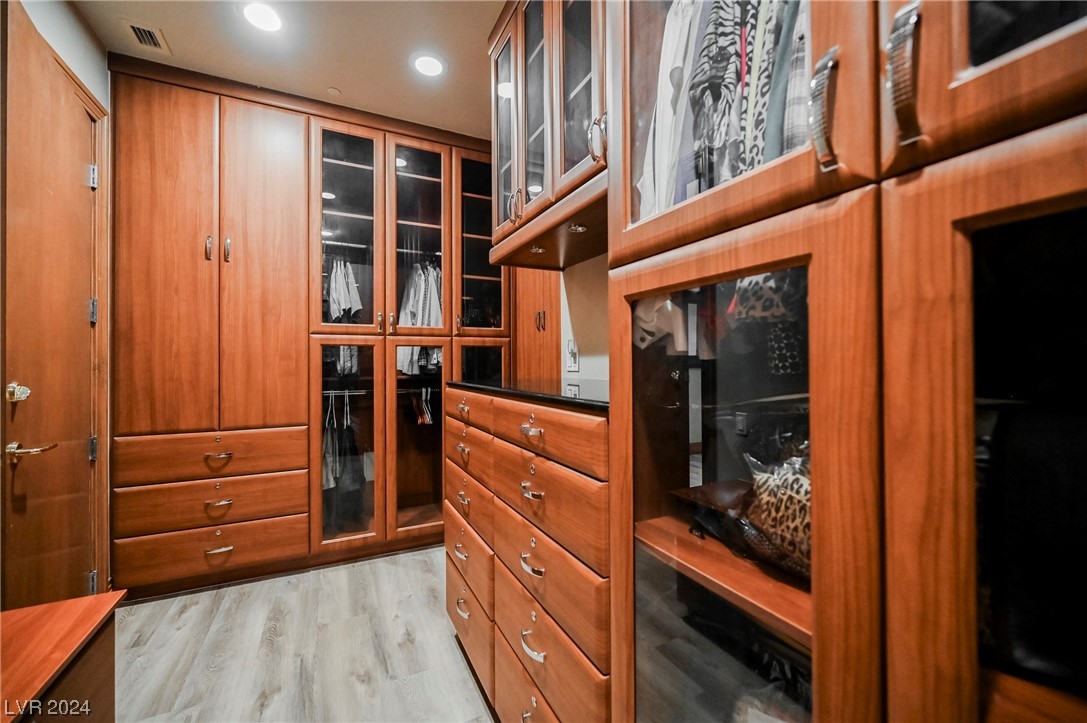 2877 Paradise Road 3004