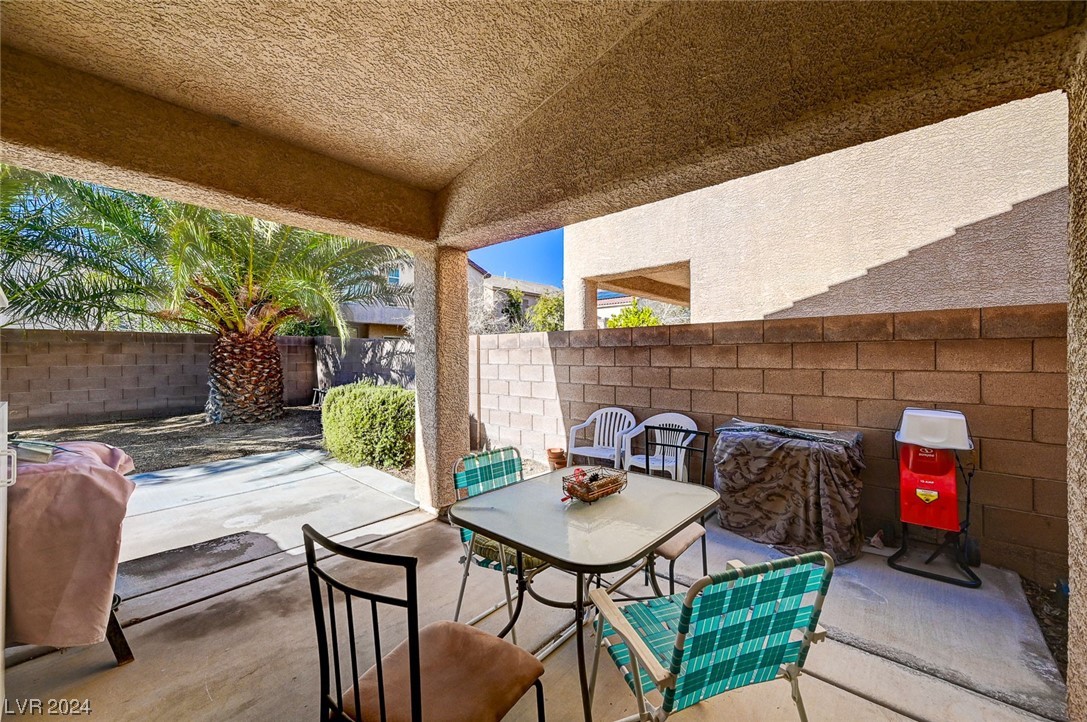 4043 Lilac Creek Court
