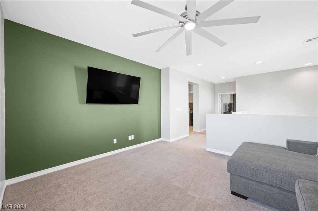 6037 Dover Palace Street