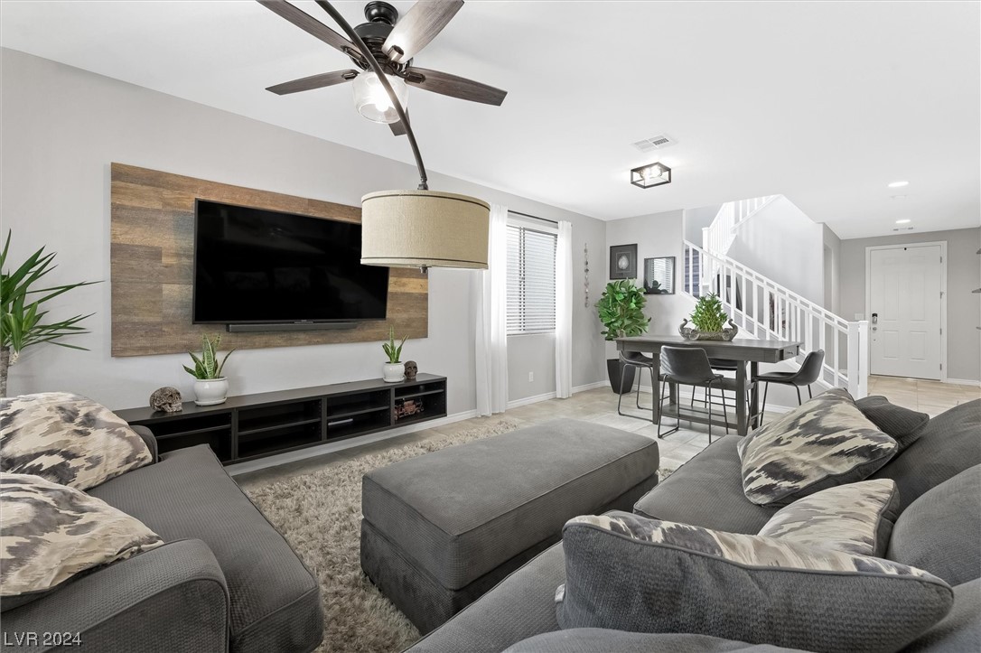 6037 Dover Palace Street